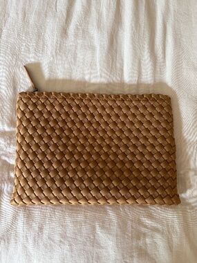 Naghedi travel pouch/clutch, color: Montuak, 10x6.75